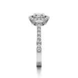 Pierścionek zaręczynowy z diamentem